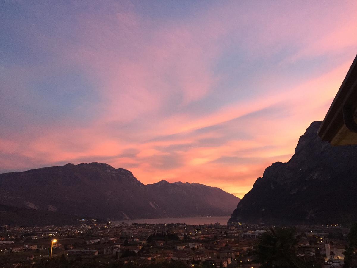 Villa Arzilla Riva del Garda Luaran gambar